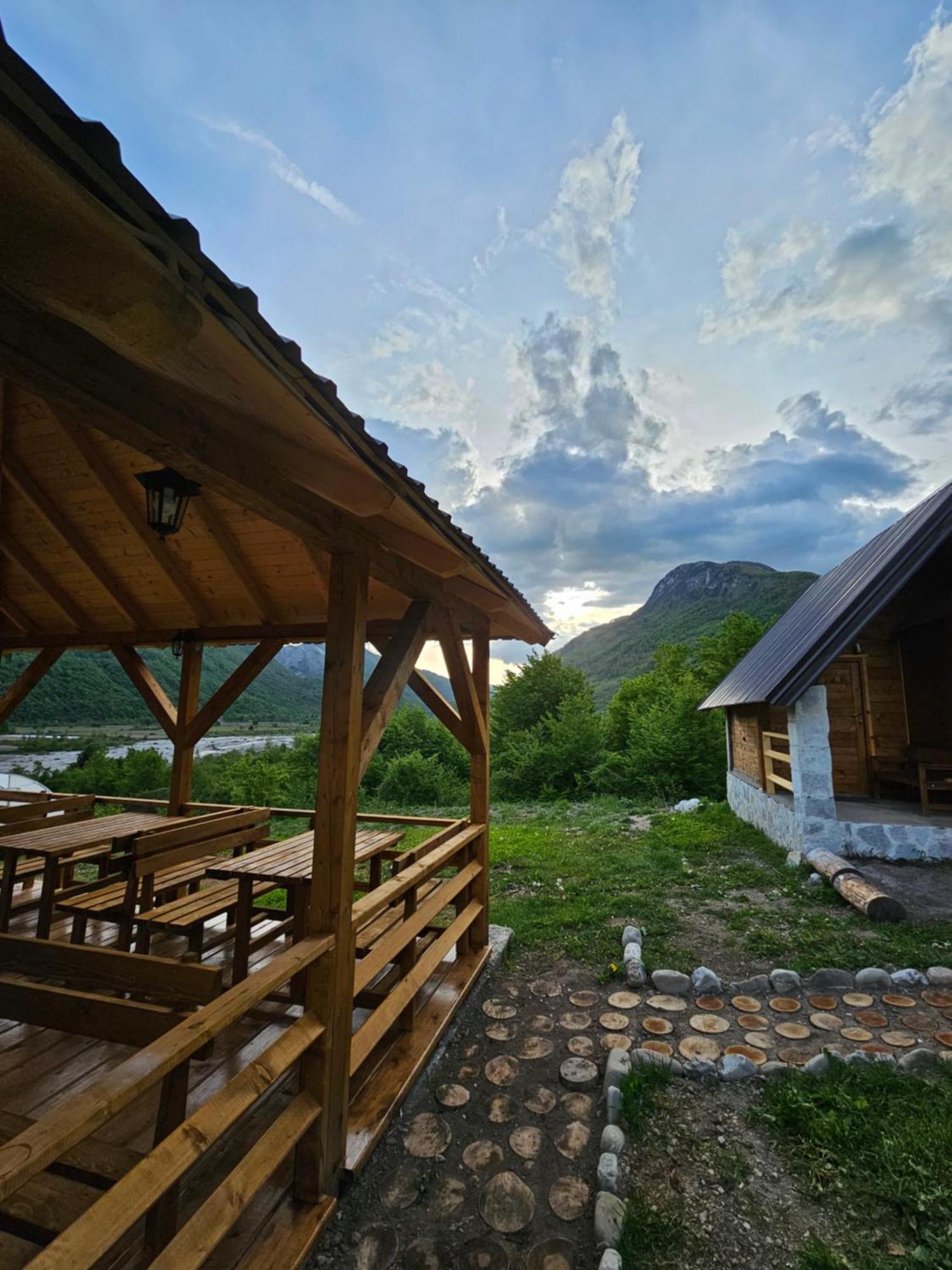 Ethno Star Bojovic Guest House Gusinje Exterior foto