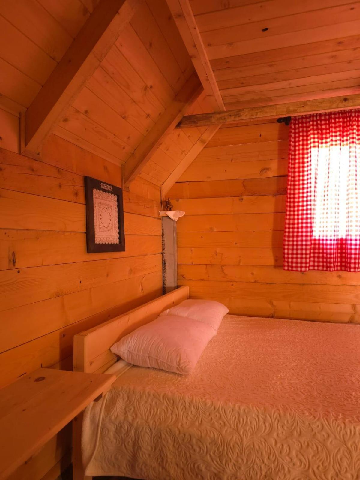 Ethno Star Bojovic Guest House Gusinje Exterior foto